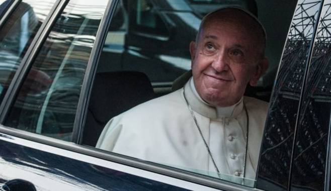 Папа предлагает новые модели экономики в ответ на глобальную несправедливость